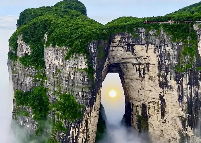 Zhangjiajie Heaven Landscape Hotel